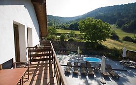 Hostal Rural Salazar